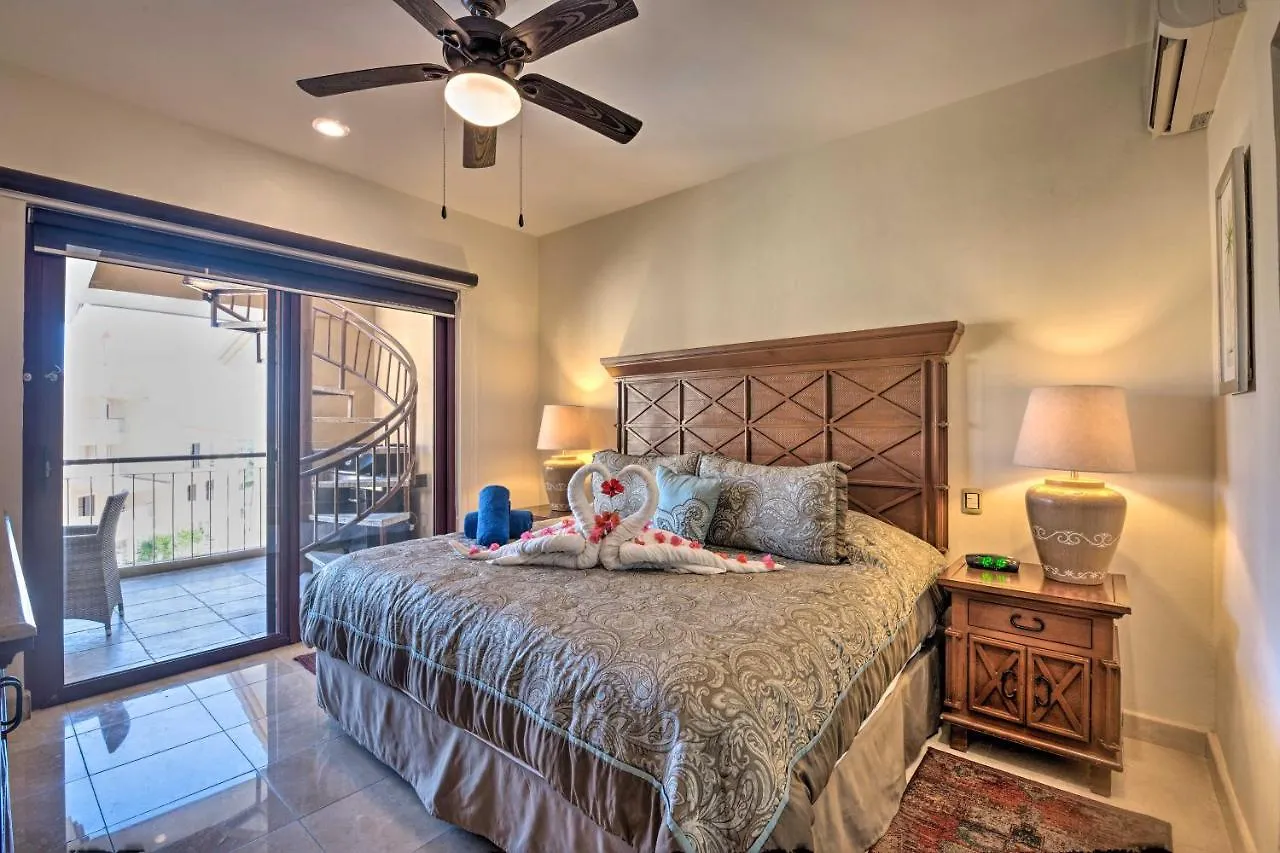 Appartamento Playa Del Carmen Beachfront Condo With Pool Access!